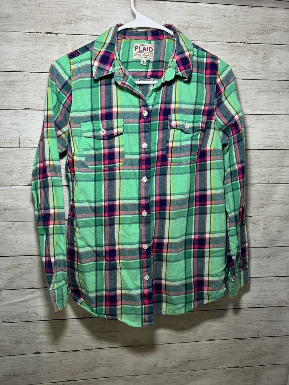 Old Navy Size Medium Green Plaid Shirt Women